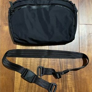 Alpaka Gear Flight Sling 2L